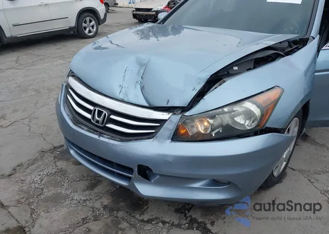 2011 Honda Accord 3.5 Ex-L z USA, uszkodzony, nr VIN 1HGCP3F8XBA014932